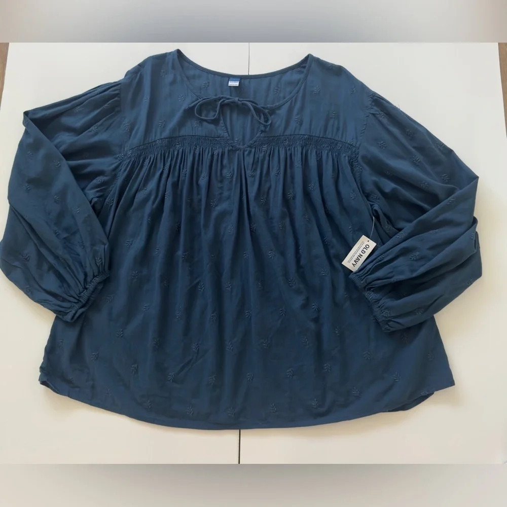 Old Navy blue Blouse with Embroidered Details 💙 - Picture 1 of 8
